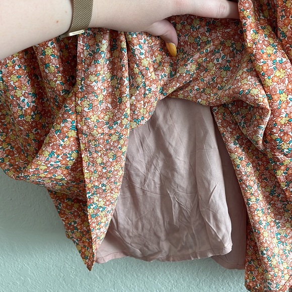 Petal & Pup floral fall multi color dress - Picture 4 of 9